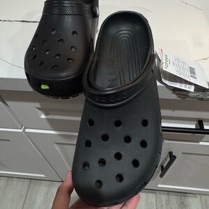 CROCS Classic Clog in Black